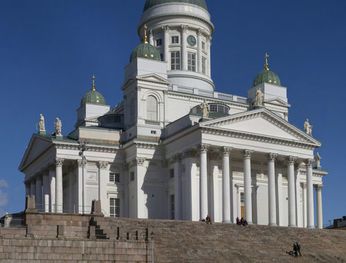 800px-lutheran_cathedral_helsinki