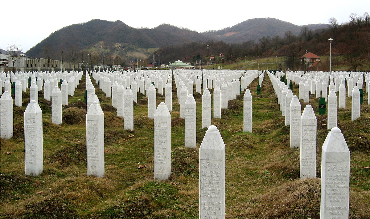1200px-srebrenica_massacre_memorial_gravestones_2009_1