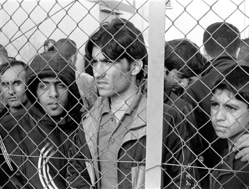 1280px-20101009_arrested_refugees_immigrants_in_fylakio_detention_center_thrace_evros_greece_restored