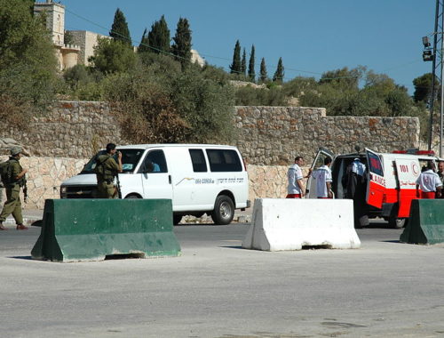 800px-roadblock_checkpoint_jerusalem_bethlehem