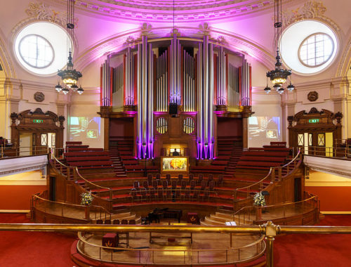 methodist_central_hall_-_great_hall_with_pipe_organ