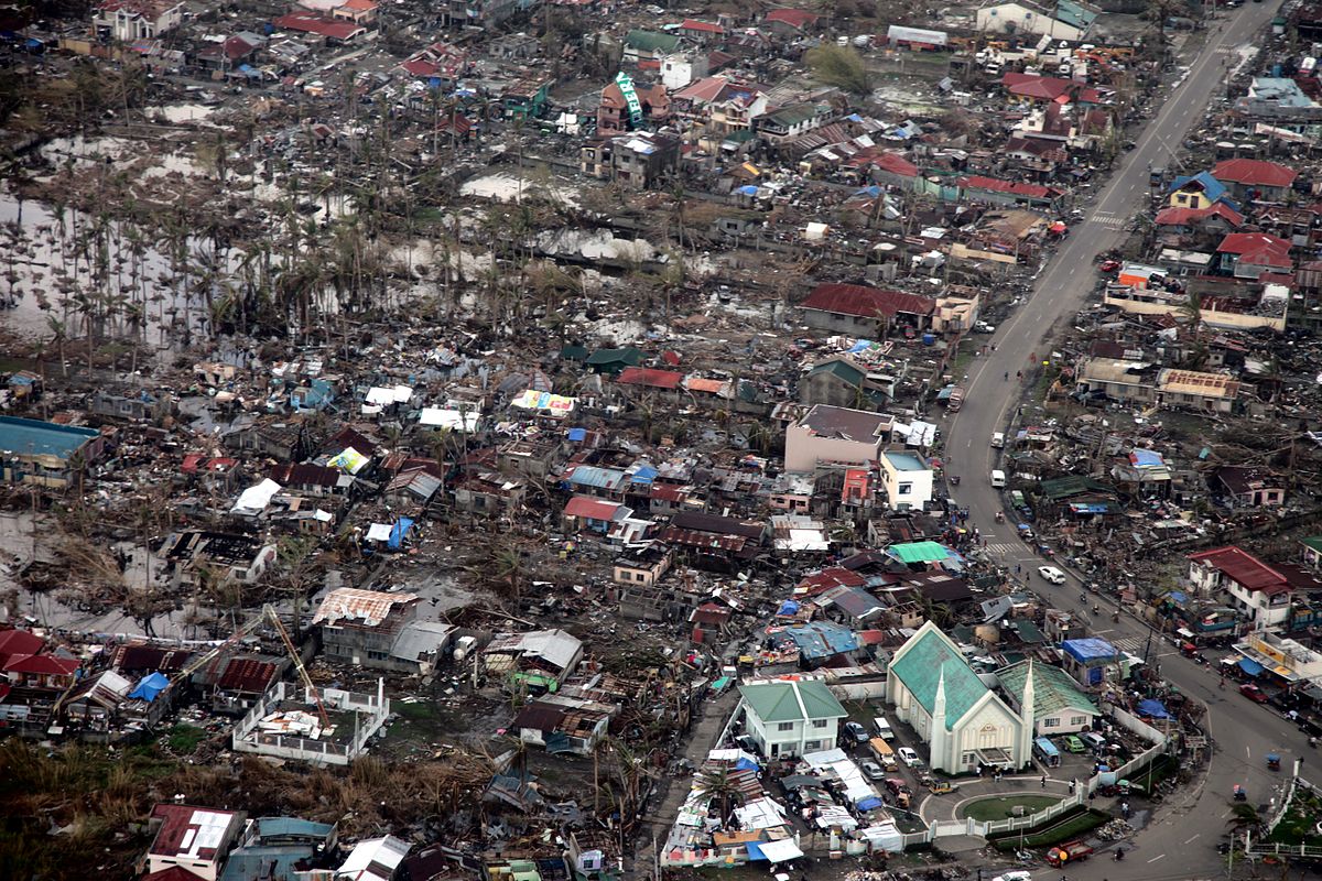 1200px-aerial_view_of_tacloban_after_typhoon_haiyan