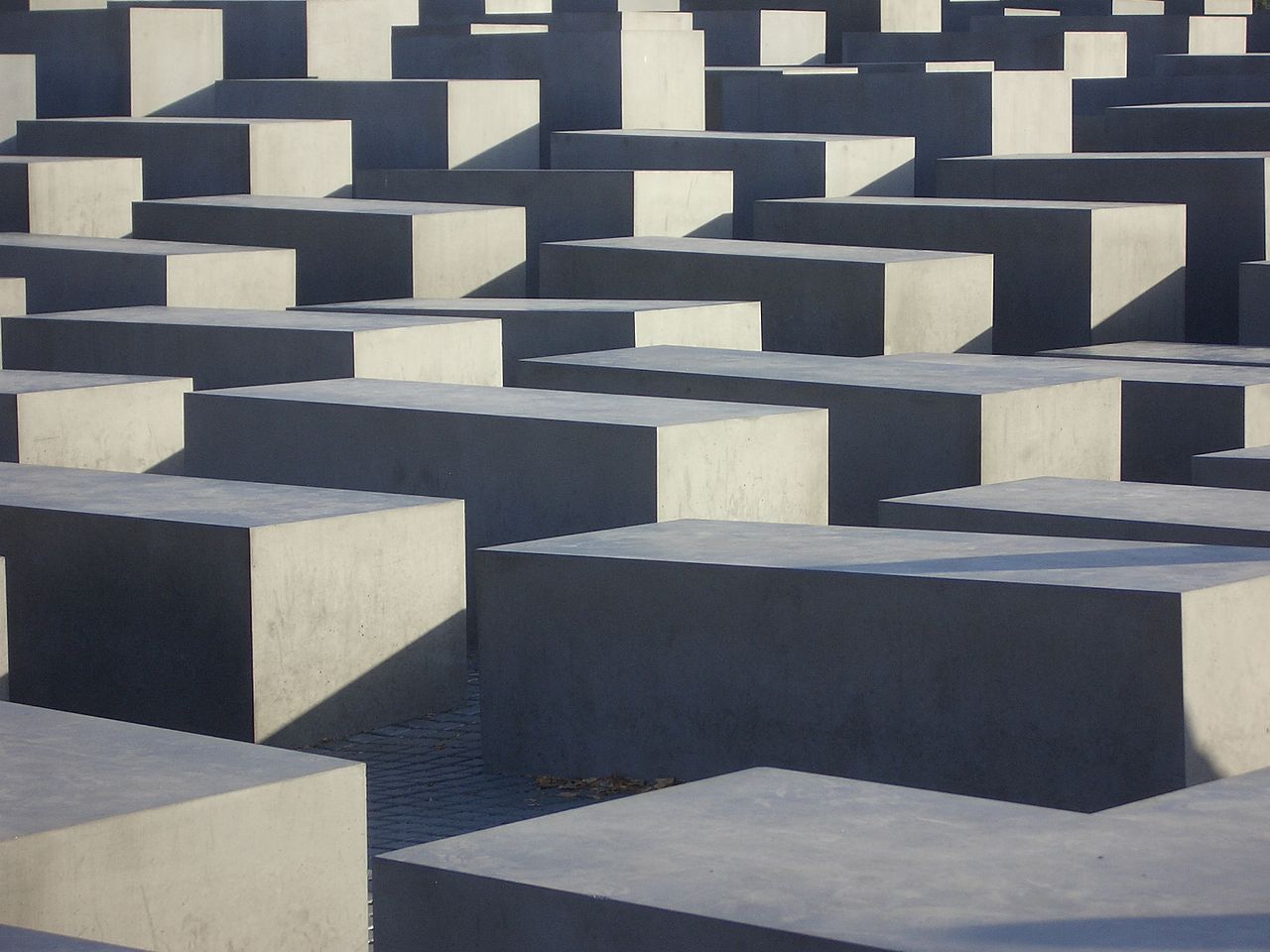 1280px-holocaust_monument_berlijn