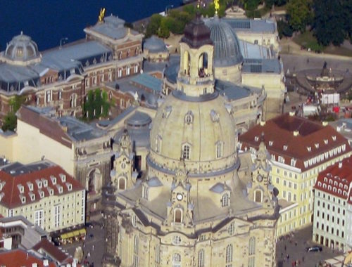 aerial_photo_dresden_re-construction_of_the_church_of_our_lady_frauenkirche_photo_2008_wolfgang_pehlemann_wiesbaden_germany_hsbd4382
