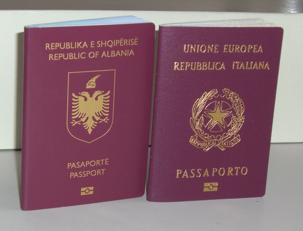 albanian_italian_biometric_passport