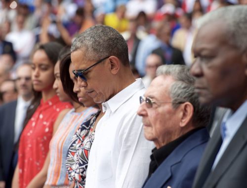 president_obama_the_first_lady_and_cuban_president_castro_observe_moment_of_silence_in_respect_to_victims_of_terrorist_attack_on_brussels_25903928701