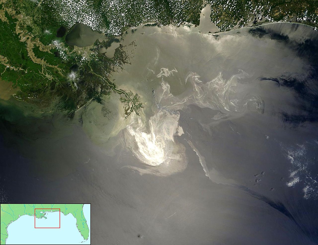 1280px-deepwater_horizon_oil_spill_-_may_24_2010_-_with_locator