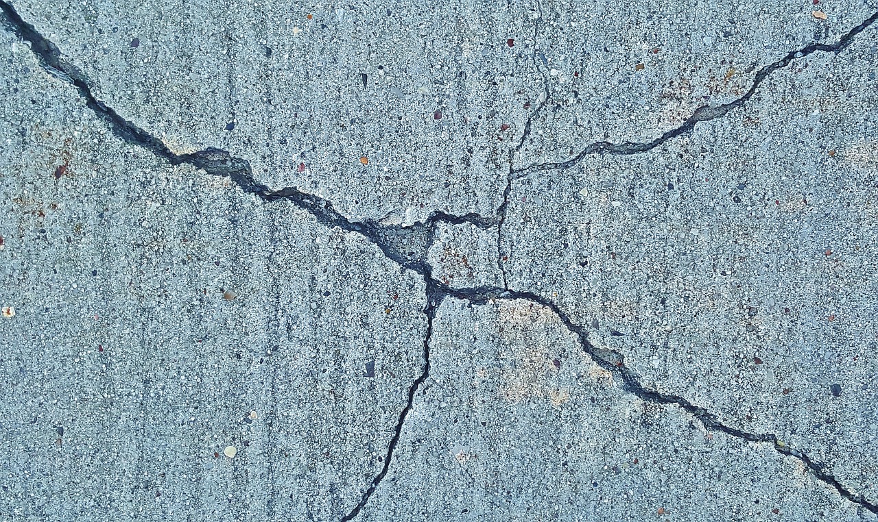 cracks-1287495_1280
