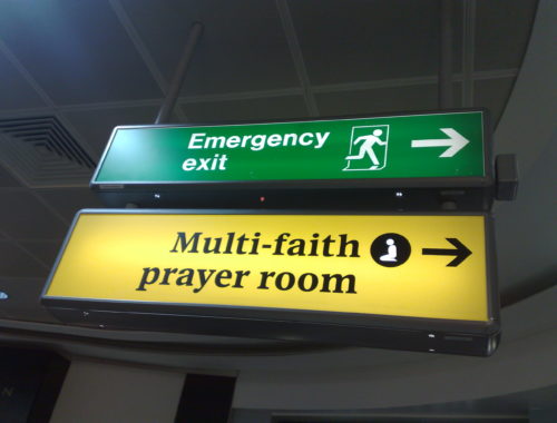 multi-faith_prayer_room_sign_at_london_heathrow_airport