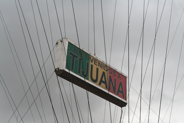 bienvenidos_a_tijuana_-_welcome_to_tijuana_mexico_-_archway