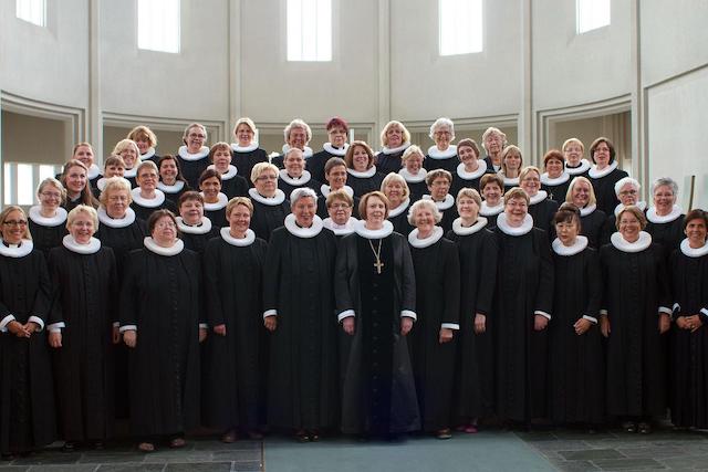 iceland-women-pastors-and-bishops_0