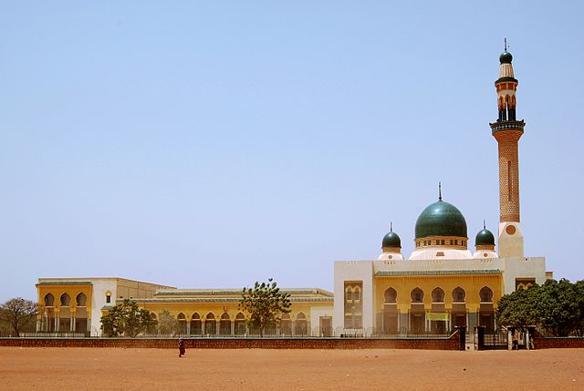 640px-niamey_mosque
