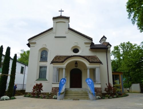 -restaurata-e-inaugurata-la-chiesa-evangelica-riformata-ceqh