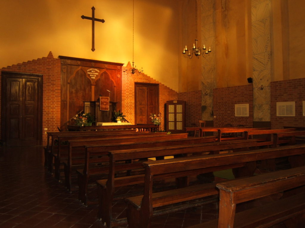 interno del tempio metodista di Bassignana