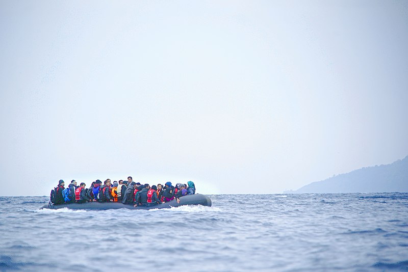 refugees_on_a_boat_crossing_the_mediterranean_sea_heading_from_turkish_coast_to_the_northeastern_greek_island_of_lesbos_29_january_2016-3